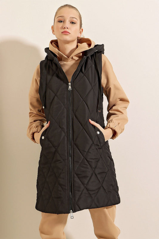 5140 Hooded Long Puffer Vest - Black