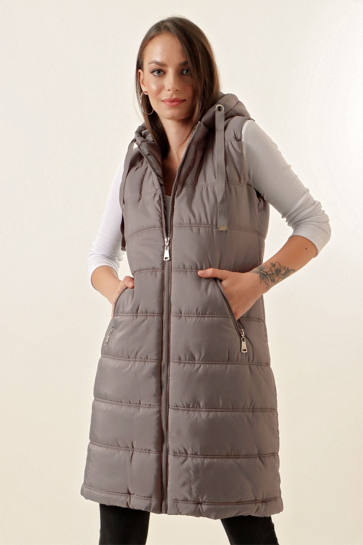 5140 Hooded Long Puffer Vest - Black