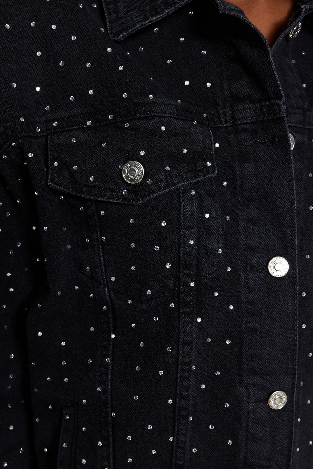 Black Jewelled Oversize Denim Jacket TWOSS23CE00044