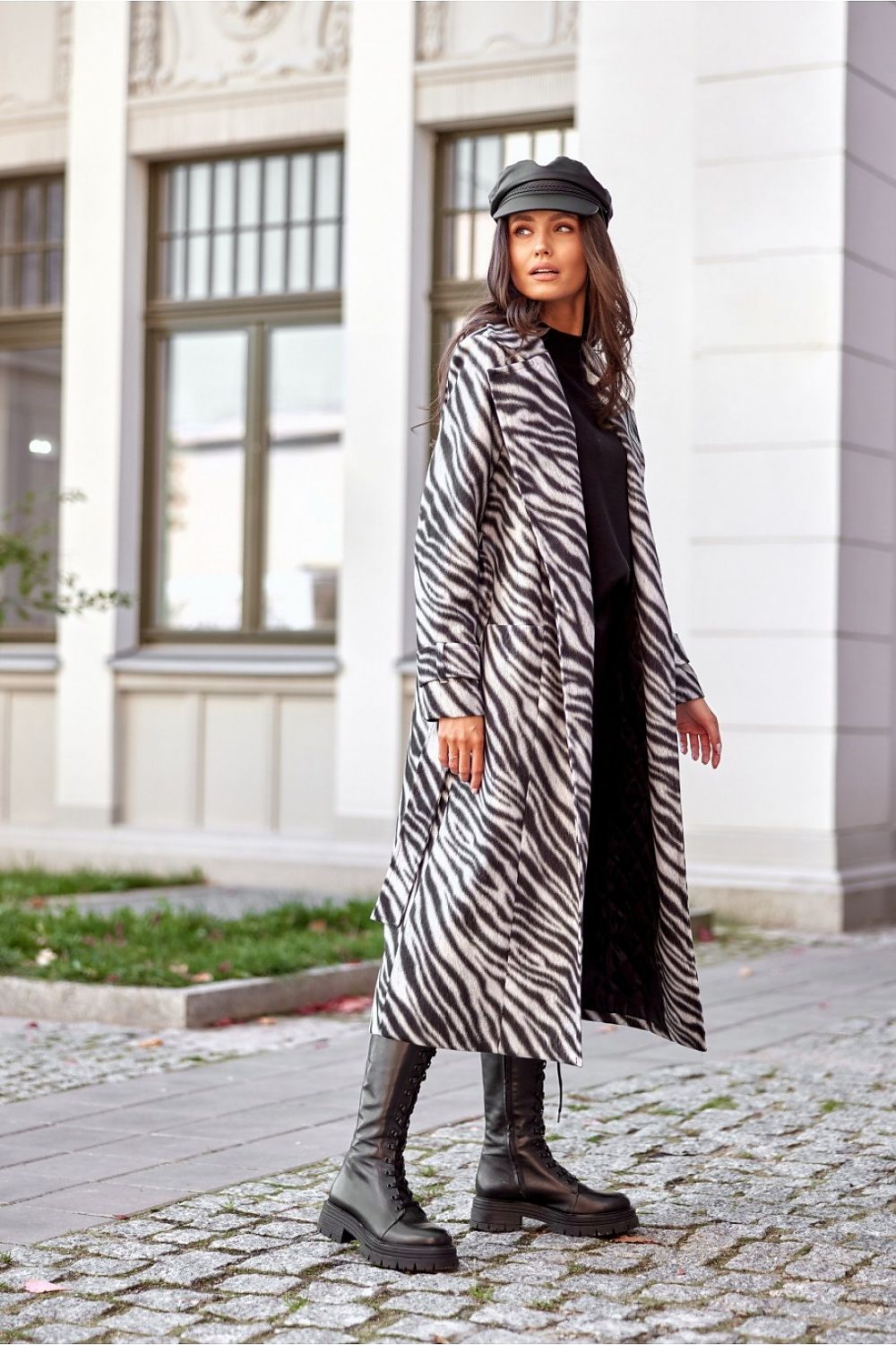 Jacketa zebra print midi