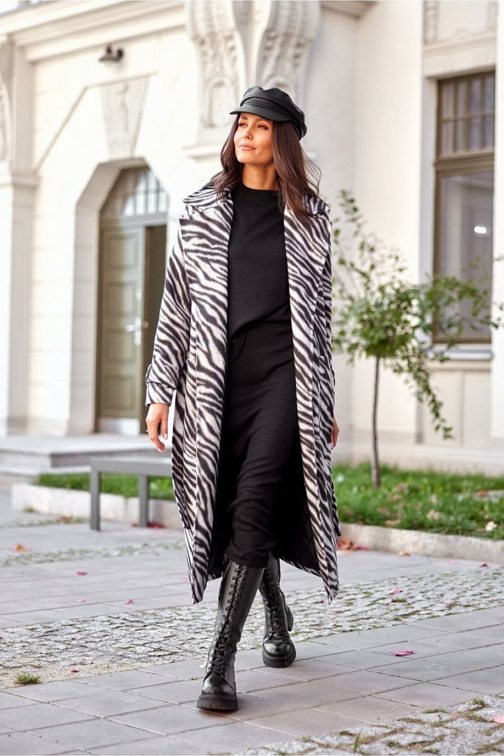 Jacketa zebra print midi