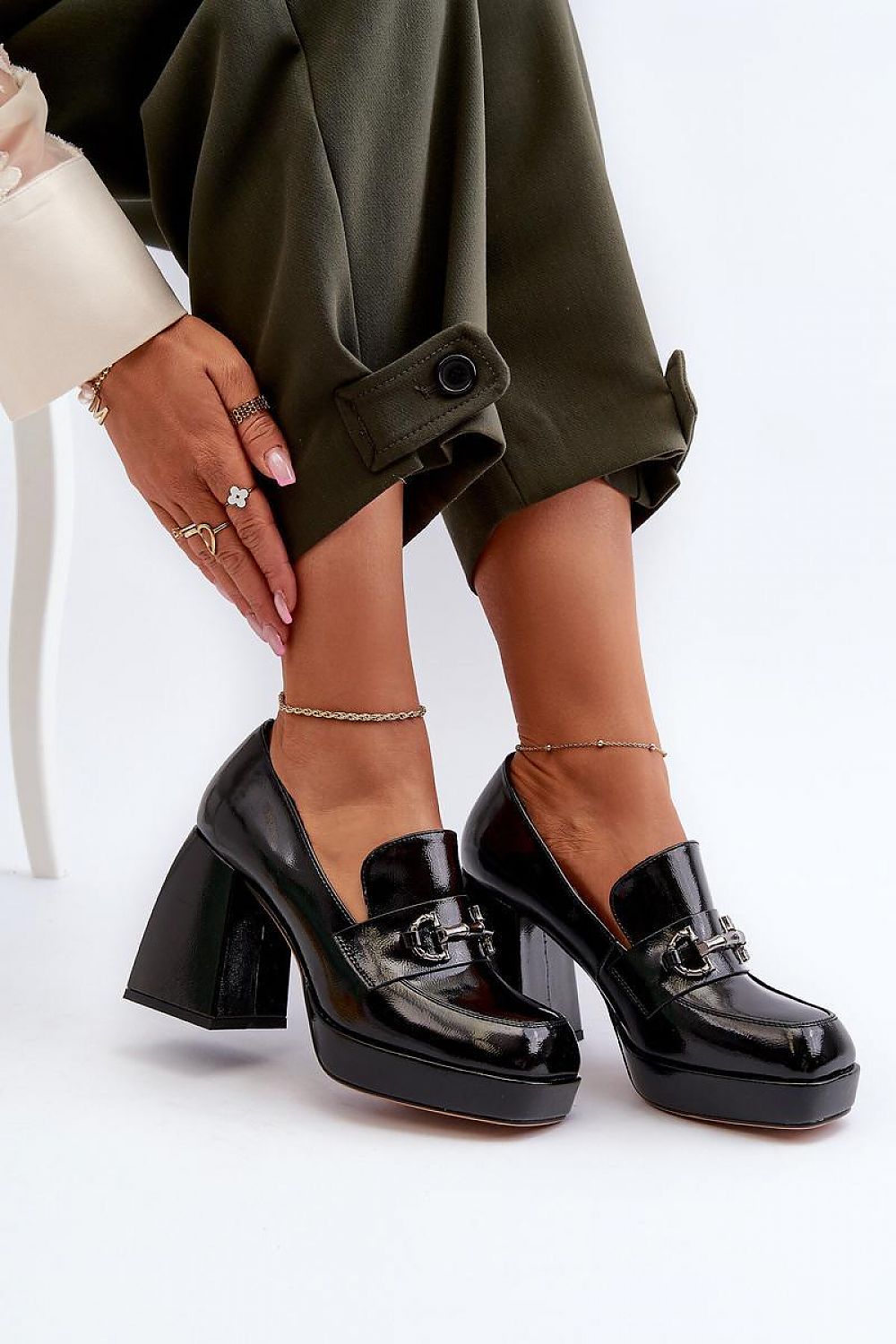 Heeled low shoes Step in style